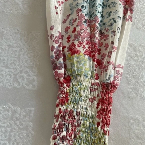 Lucky Brand women.Peasant top size medium white floral long sleeve - Picture 4 of 5